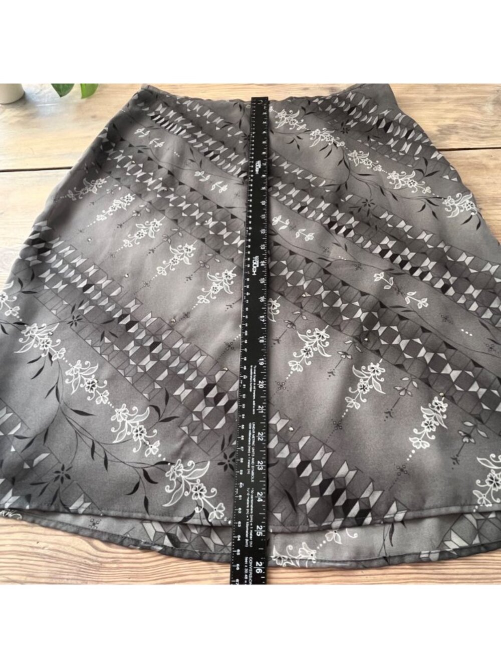 Apostrophe 90s Midi Skirt Womens 14 Gray Abstract Print Embellished Fairy Grunge - Picture 7 of 8